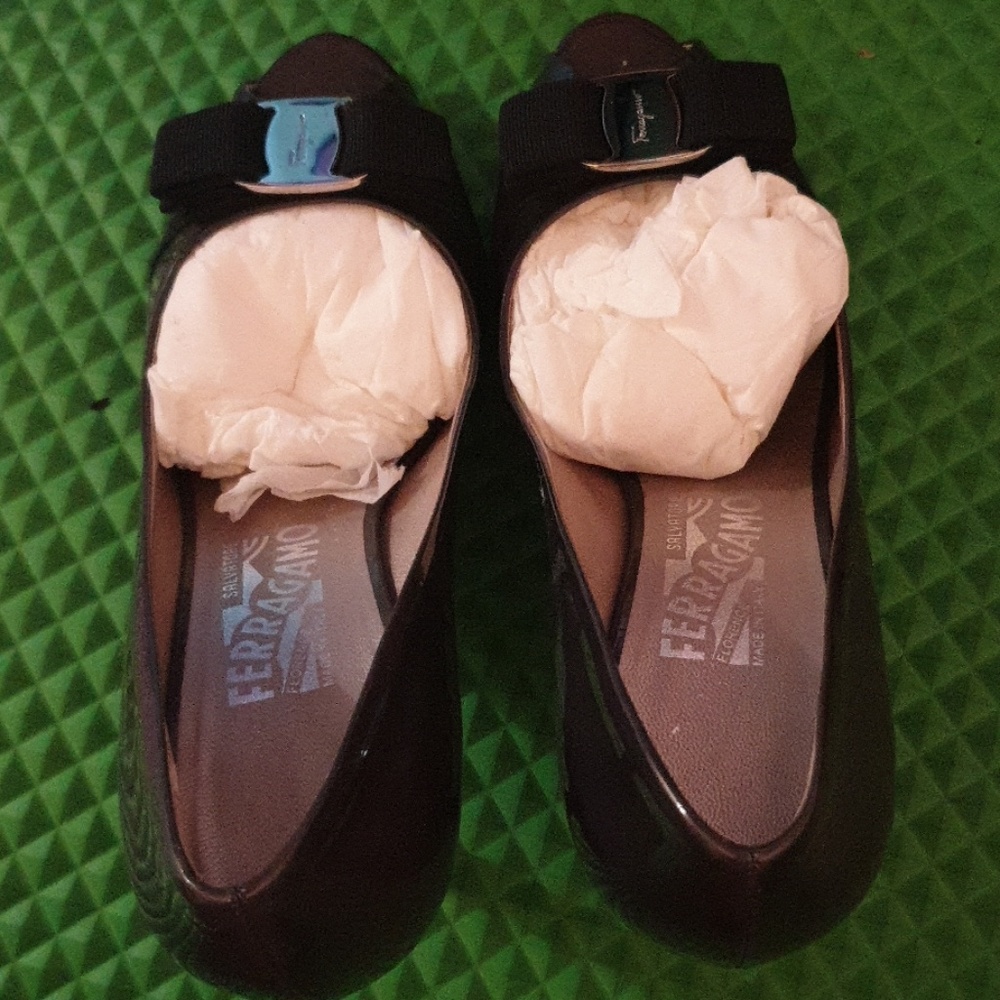ferragamo heel